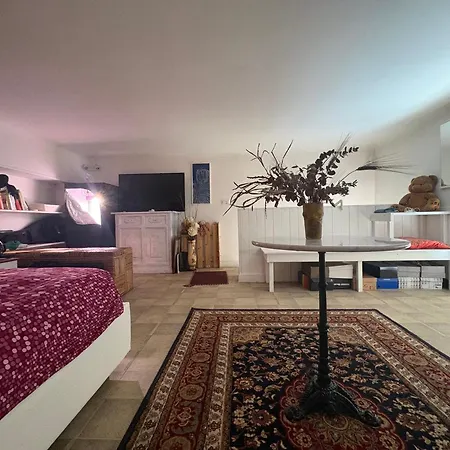 Apartament Loft Bilocale Centro Nei Pressi Della Stazione E Lungomare Bari